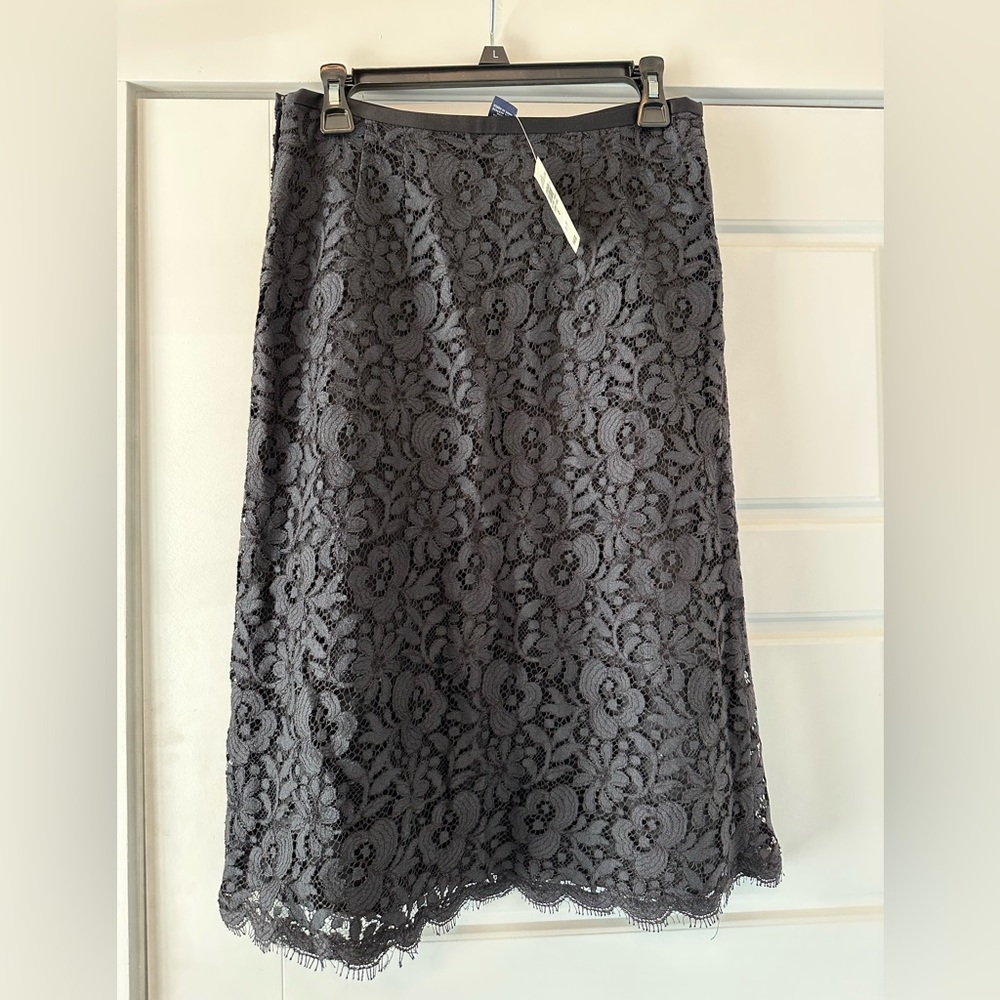 Ann Taylor laced skirt